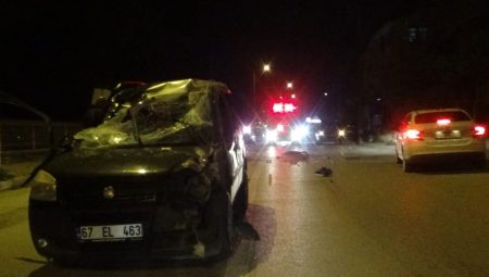 Arkadaşından müsaadesiz aldığı araçla kaza yaptı: 2 yaralı!