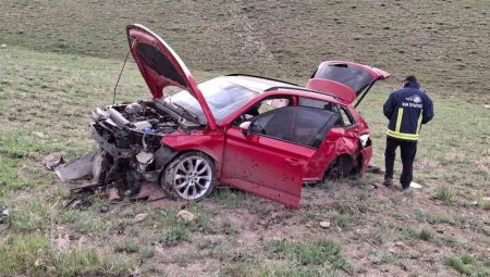 Van’da feci kaza: 50 metrelik uçuruma yuvarlandı